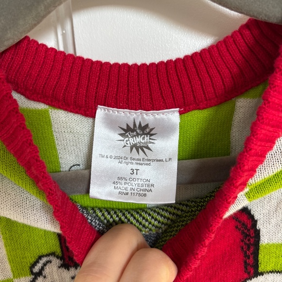 Grinch sweater - Picture 2 of 3